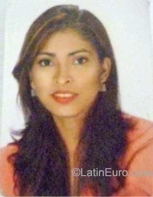 Date this happy Panama girl GisellePTY from Panama City PA225