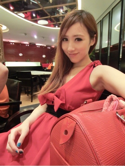 Date this young China girl Liunian from Changsha CN17