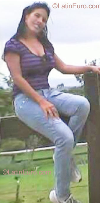 Date this foxy Brazil girl Izabel from Recife BR6300