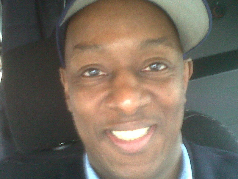 Date this tall United States man PANASONIC from Bronx US12196