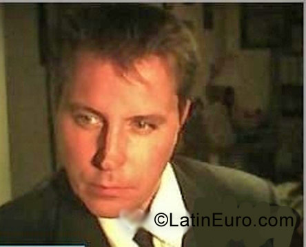 Date this good-looking United States man Shaun from Chicago US12220