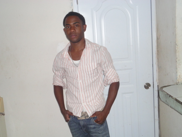 Date this voluptuous United States man Yosuach from Santiago US12435