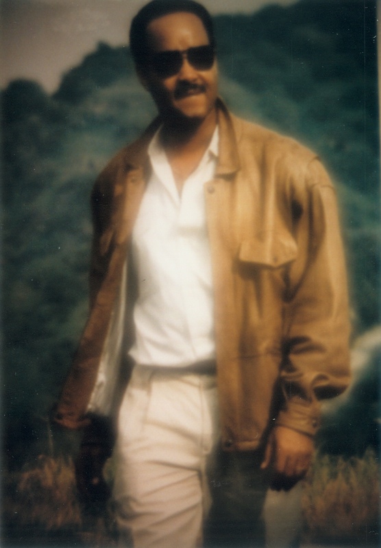 Date this tall United States man Piliyo from Los Angeles US12499