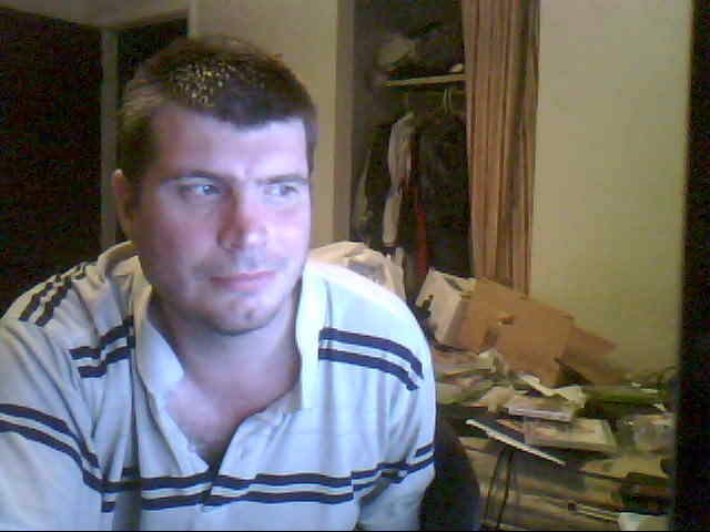 Date this attractive United States man Kenny from Lorain US12616
