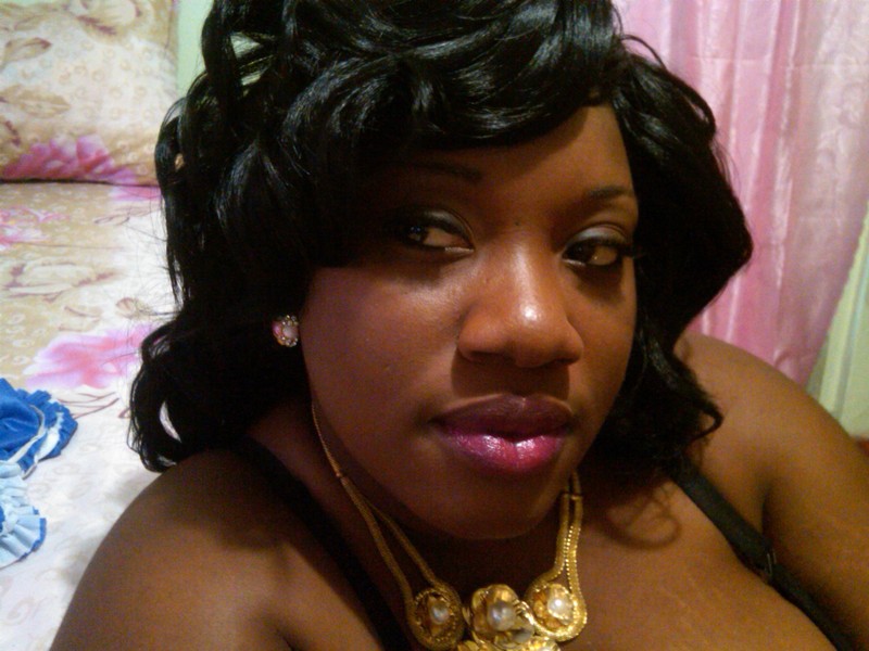 Date this hard body United States girl Ms.Altitude from Queens US12691