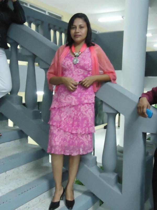 Date this nice looking Honduras girl AURELIA from San Pedro Sula HN646