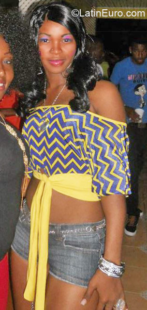 Date this charming Jamaica girl Sweet from Montego Bay JM500