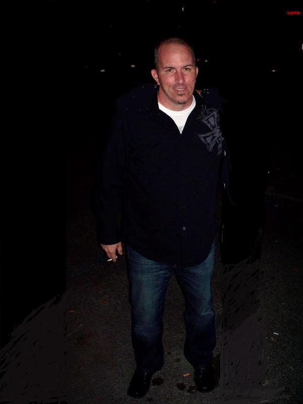 Date this exotic United States man JBrennan from Scranton US12861