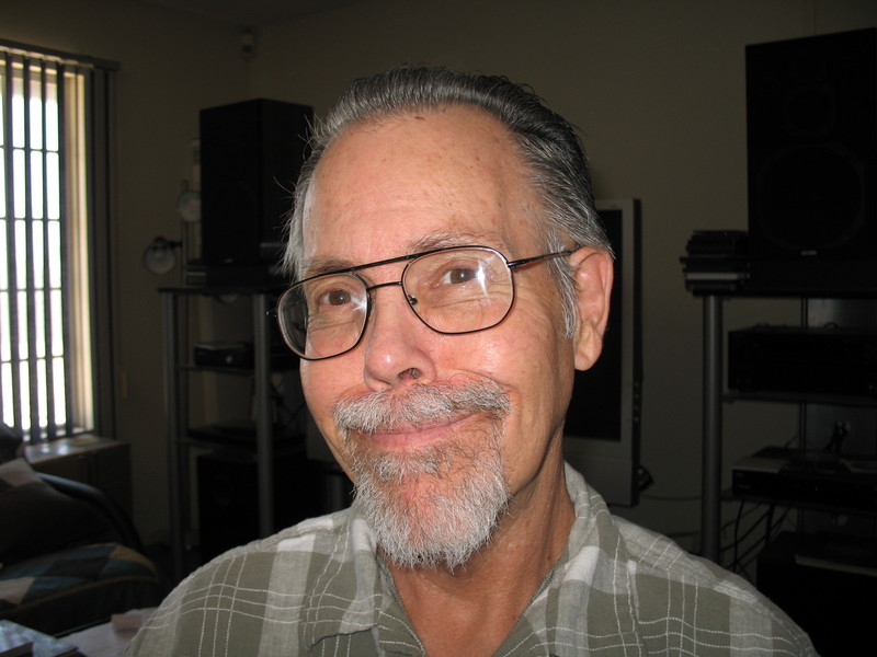 Date this foxy United States man Joseph from Desert Hot Springs US12922