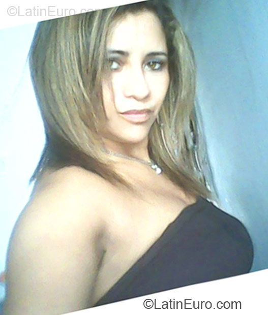 Date this pretty Brazil girl Paula from Fortaleza BR6753