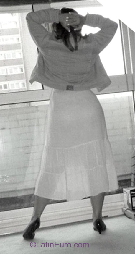 Date this delightful Brazil girl Valerie from Rio De Janeiro BR6774