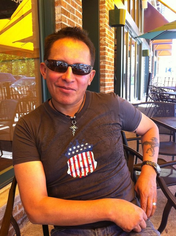 Date this fun United States man ELOY from Miami y La Paz, Bolivia US13203