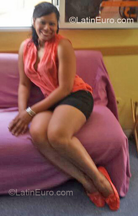 Date this happy Spain girl Marisol from Madrid ES242