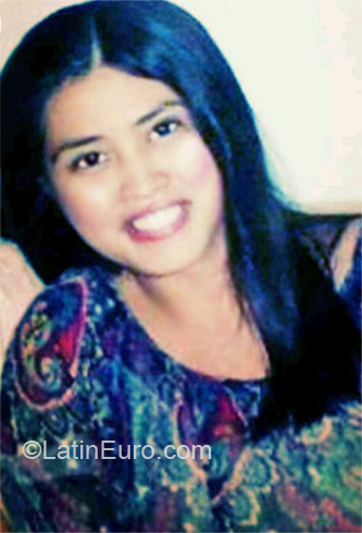 Date this athletic Philippines girl Manila from Manila PH493