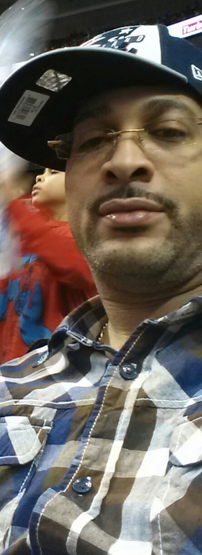 Date this attractive United States man Dubbdollas from Philadelphia US13493