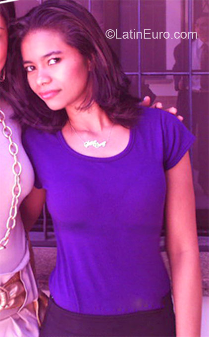 Date this gorgeous Brazil girl Rosiane from Fortaleza BR7052