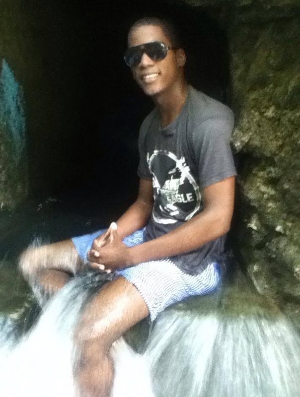 Date this exotic Dominican Republic man Manauri guillen from Santo Domingo DO12149