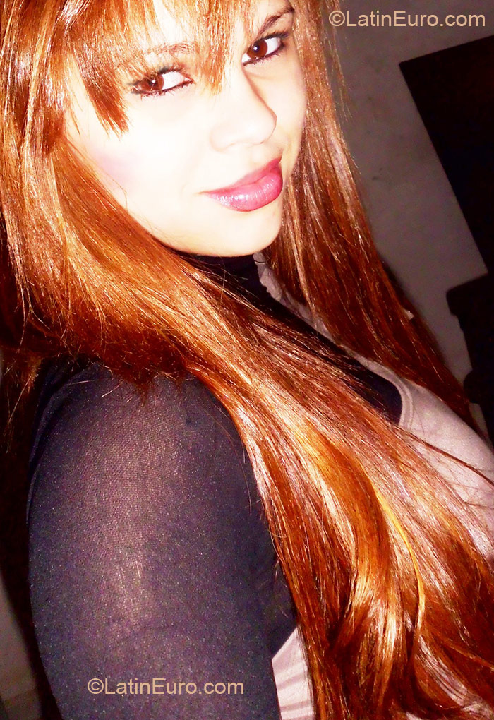 Date this good-looking Brazil girl Nomagomez from Sao Paulo BR7088