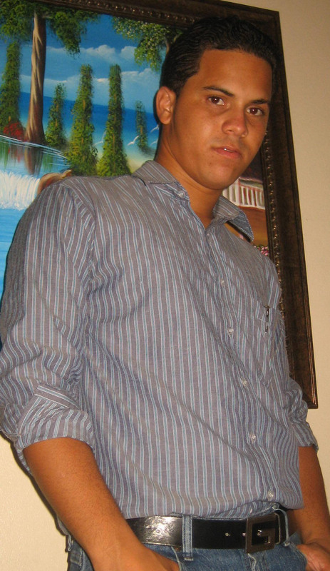 Date this gorgeous Dominican Republic man Nelson from Santiago De Los Caballeros RE11