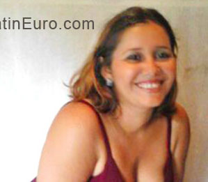 Date this good-looking Honduras girl Juanita from Santa Barbara HN757