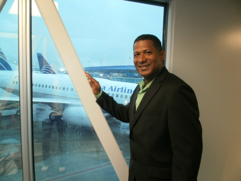 Date this charming Dominican Republic man Victor manuel from Santo Domingo DO12528