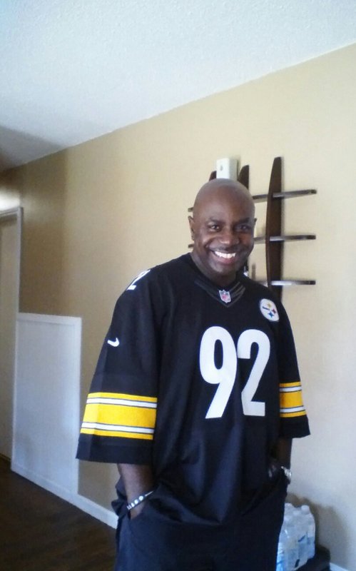 Date this good-looking United States man Oneladyneeded from Atlanta DO12670