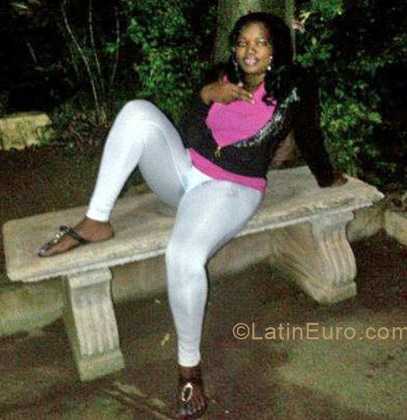 Date this tall Jamaica girl Kenesha from Kingston JM794