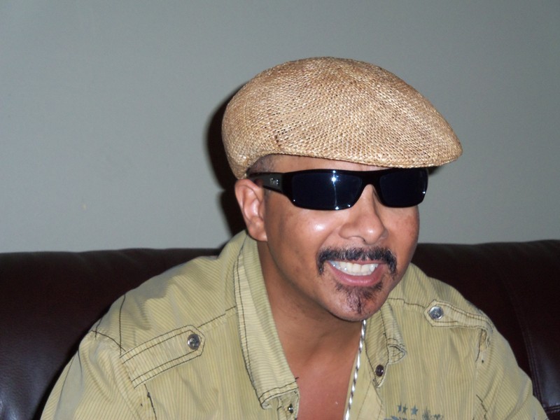 Date this tall United States man Gogetta from Miami US13659