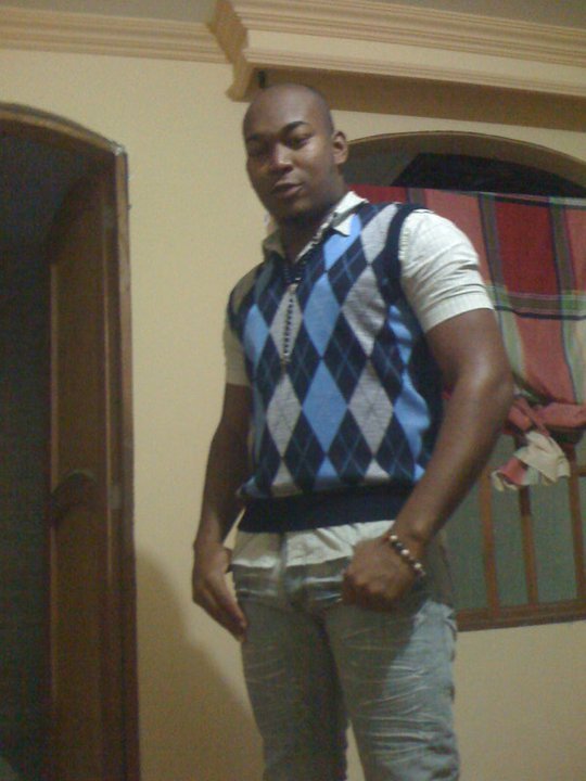 Date this georgeous Colombia man Yoryo mosquera from Cali CO11515