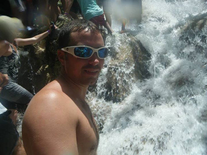 Date this exotic United States man Christopher from Virginia Beach US13680