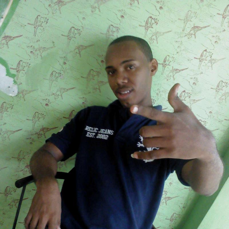 Date this georgeous Dominican Republic man Luisito from Santo Domingo DO13146