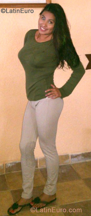 Date this happy Mexico girl Jennifer from Xochitepec MX802