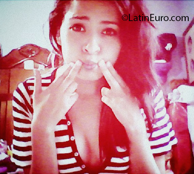 Date this sensual Mexico girl Aleesh from Saltillo MX811