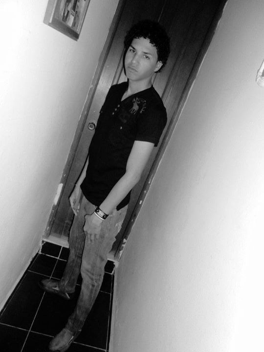 Date this hard body Dominican Republic man Ariel Miguel from Santiago DO14020