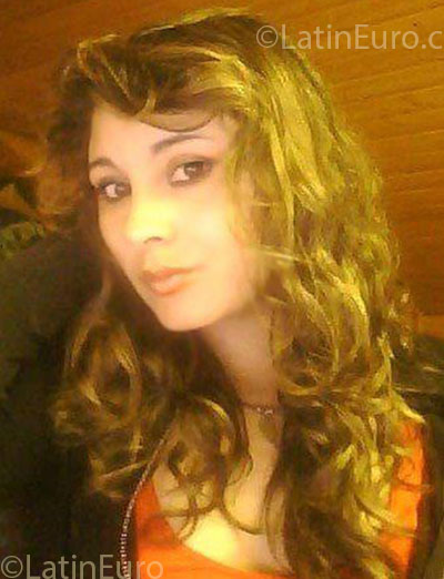 Date this good-looking Brazil girl Natalia from Betim BR7415