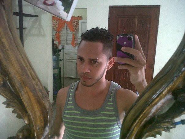 Date this delightful Dominican Republic man Manuel from La Vega DO14424