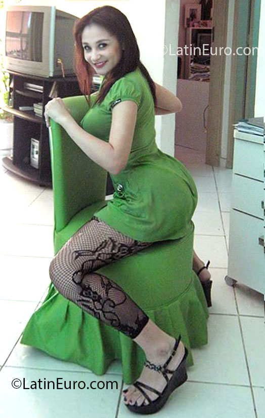 Date this fun Brazil girl Tatyane from Rio De Janeiro BR7510