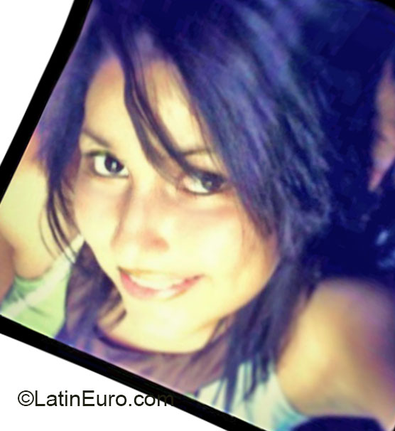 Date this beautiful Honduras girl Lidiette from Tegucigalpa HN807