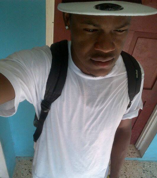 Date this sensual Jamaica man Wayne from Old Harbour JM1062