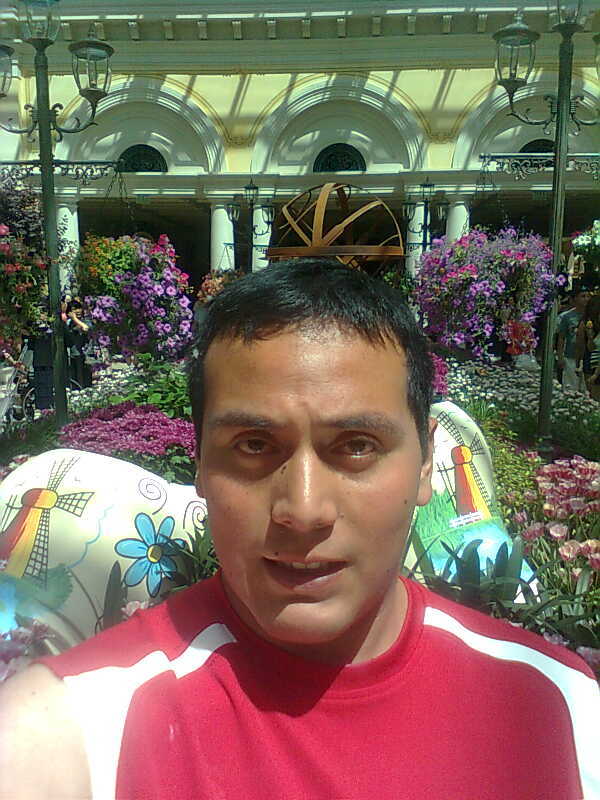 Date this young United States man Christian from San Diego US14062