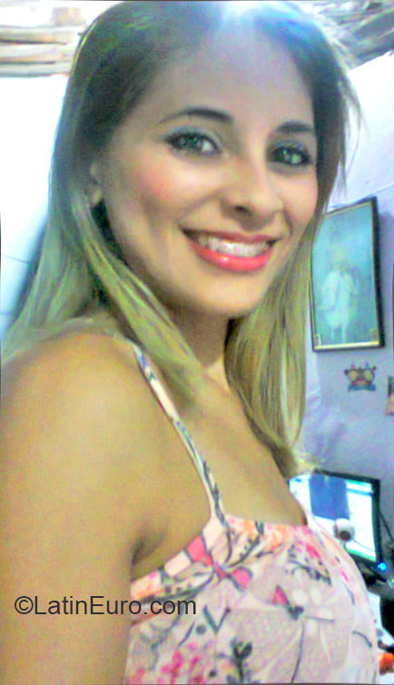 Date this good-looking Brazil girl Vagni from Fortaleza BR9500