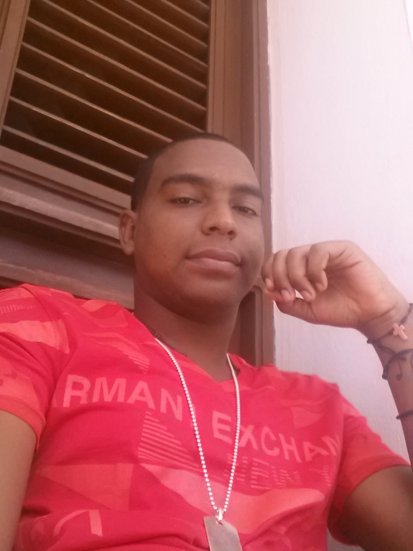 Date this beautiful Dominican Republic man Alvaro from Santo Domingo DO15172