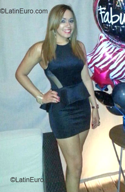 Date this hot Panama girl AngieRP from Panama PA349