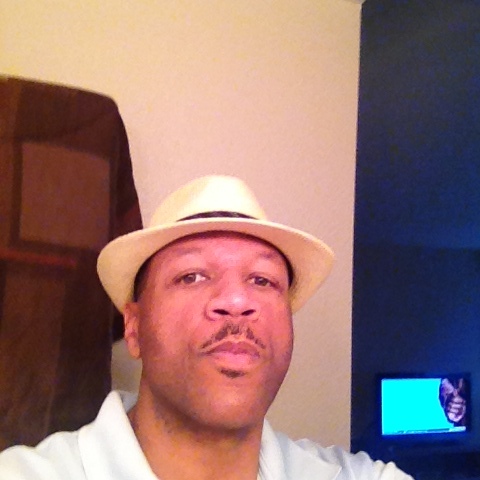 Date this delightful United States man Silkwine from Santa Rosa US14184