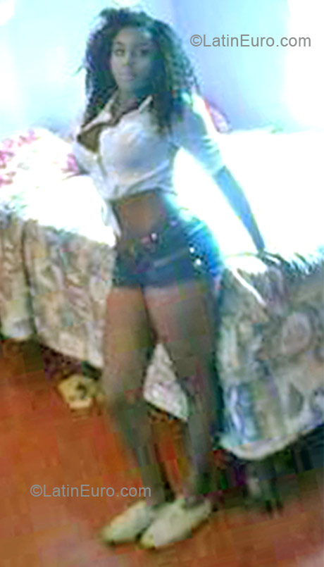 Date this hot Jamaica girl Shanell from Kingston JM2461