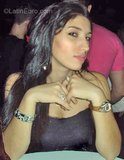 Date this hard body Brazil girl Daniela from Cachoeirinha BR7751