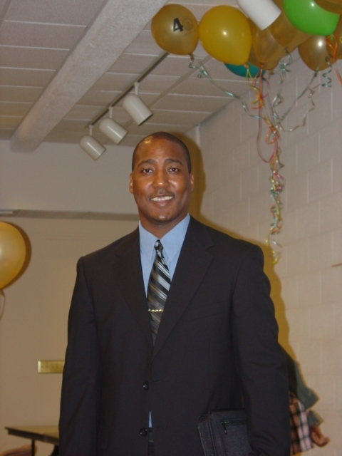 Date this good-looking United States man Bari from Atlanta US14195