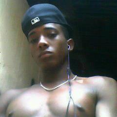 Date this funny Dominican Republic man Luiggi urbaez from San Cristobal DO15659