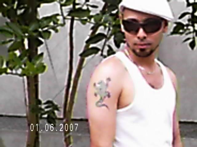 Date this nice looking Colombia man Andres david from Medellin CO12971