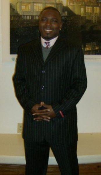 Date this athletic United States man Moe1975 from Atlanta US14228